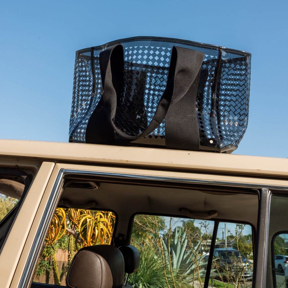 Wellington Cabana Tote Black Perforated TPU